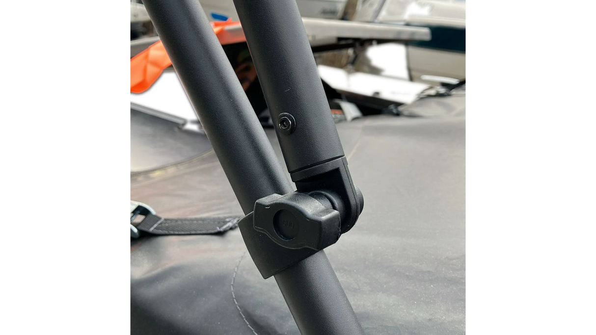 3-boog biminitop antraciet – 117 cm hoog, 183 cm lang, buisdikte 25 mm, met afdekhoes en bevestigingsmateriaal.