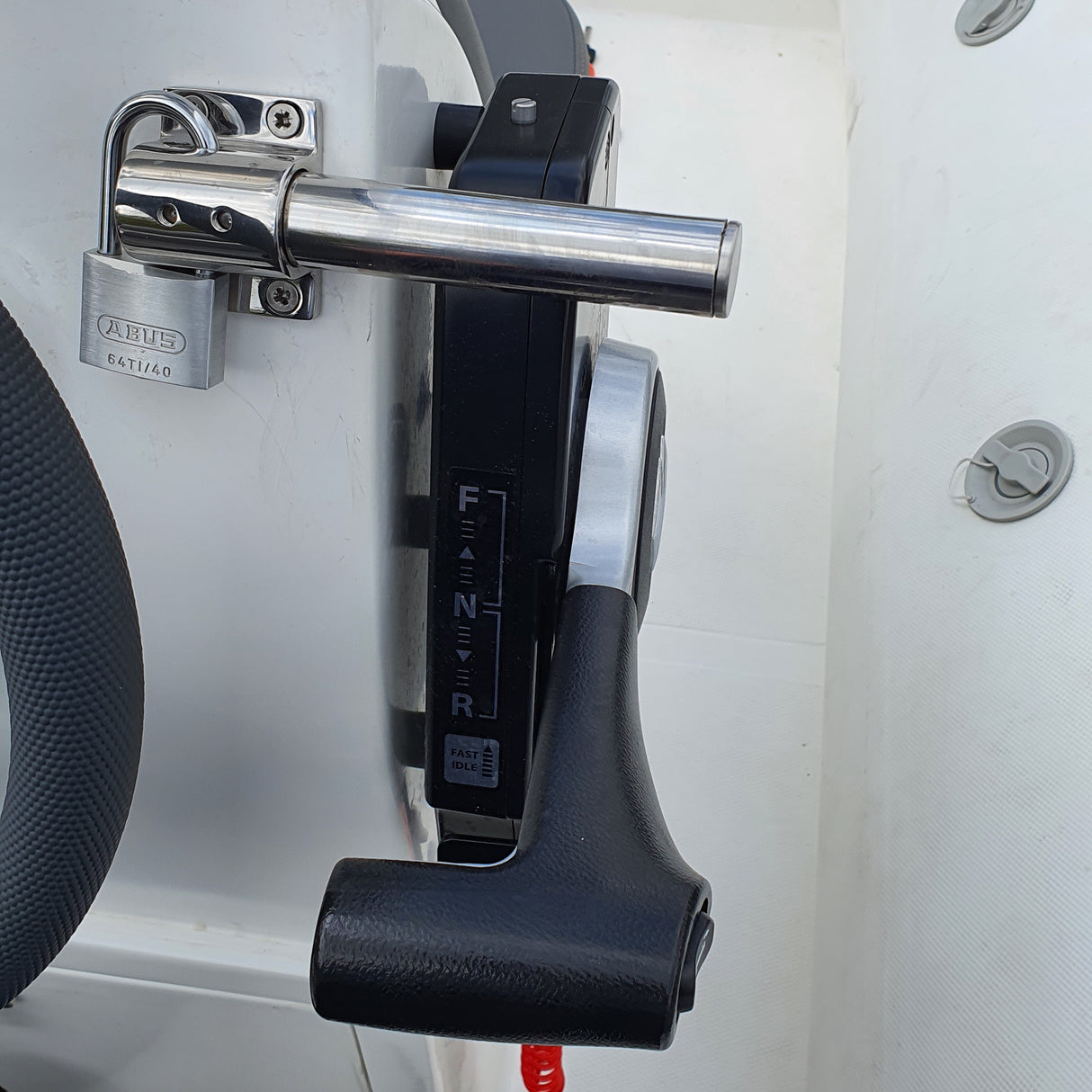 Motor Bootbegrenzer Topmontage