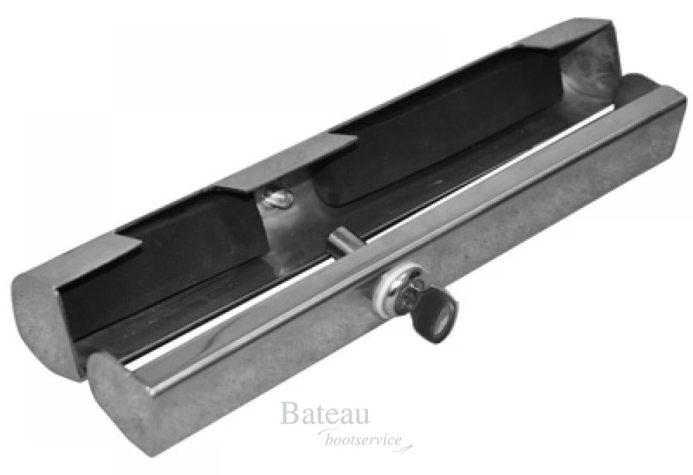 BUITENBOORDMOTORSLOT KNEVELMONTAGE AIS 316