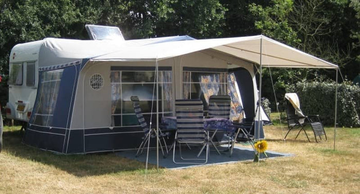 Voortent reinigen – caravan voortent waterdicht na impregneren Bommelerwaard