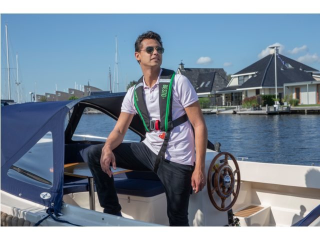 Besto Comfort Fit 180N verschillende kleuren - Bateau Bootservice