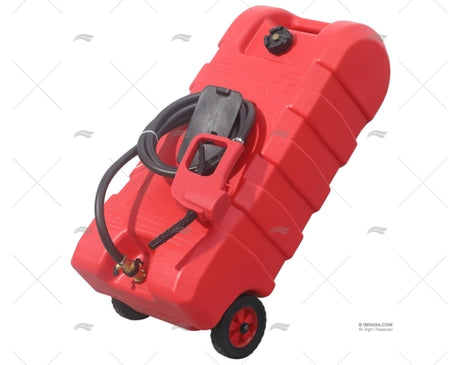 Rode verrijdbare brandstoftank van 57 liter met handpomp, vulpistool, slang en stevige transportwielen voor boot of werkplaats zijaanzicht